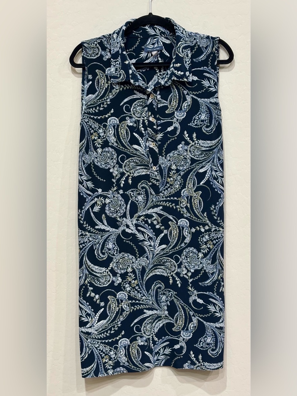 Tommy Hilfiger Sleeveless Paisley Dress. Size 14.